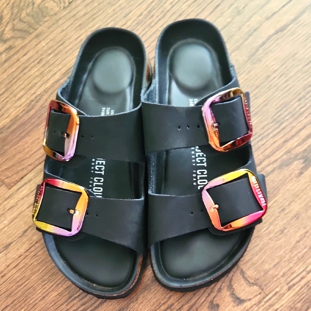 Project Cloud Size 6 Sandals